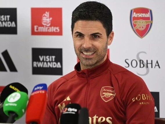 أرتيتا يكشف عن إصابة رايس وساليبا وكالافيوري بعد انتصار آرسنال على كريستال بالاس