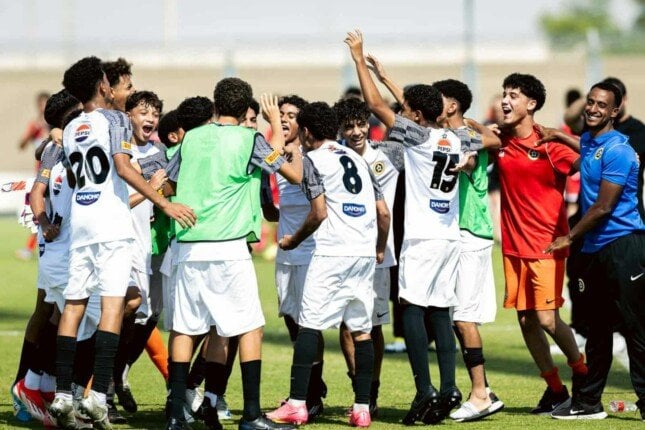 رايت تو دريم يتوج ببطولة عالمية بعد الفوز على أياكس في النهائي