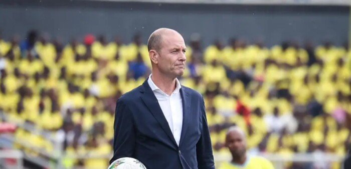 "رضا عبد العال: تورب غير مقنع مع الأهلي والسوبر المصري هو الاختبار الحقيقي"