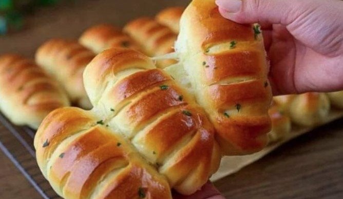 طريقة تحضير فطائر السبانخ بخطوات سهلة وواضحة