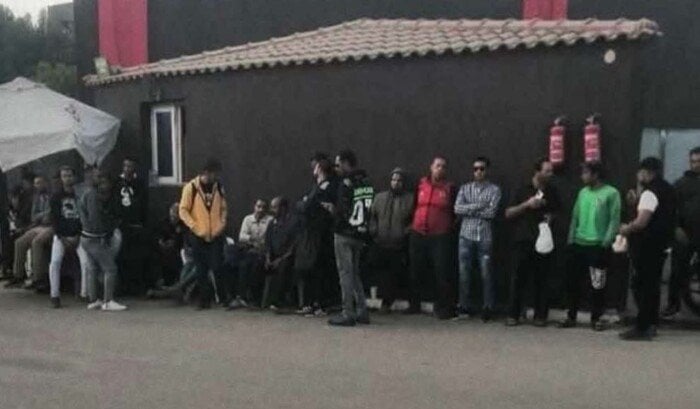 "عمال الأهلي يحتجون بسبب تأخر الرواتب: تفاصيل الوقفة الاحتجاجية"