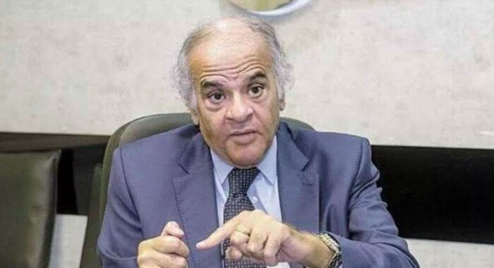 ممدوح عباس يشيد بنجم الزمالك قبل مباراة البنك الأهلي ويؤكد: "يتحدث قليلًا"