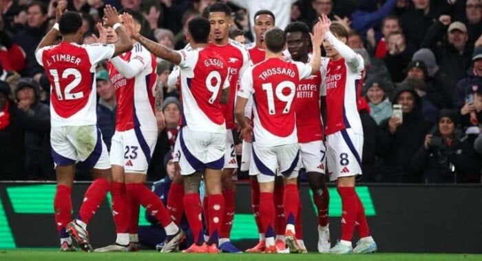 تشكيل آرسنال لمواجهة بيرنلي في الدوري الإنجليزي: ساكا يقود الهجوم