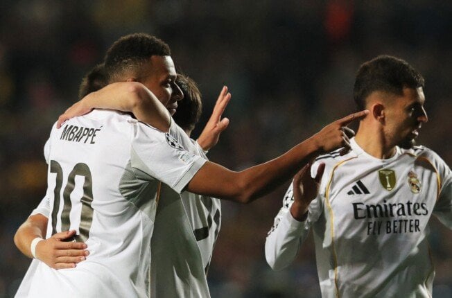 "ريال مدريد يعلن قائمة لاعبيه لمواجهة ليفربول في دوري أبطال أوروبا"