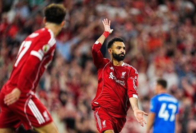 محمد صلاح يسجل هدفه رقم 250 مع ليفربول بفخر واحتفال